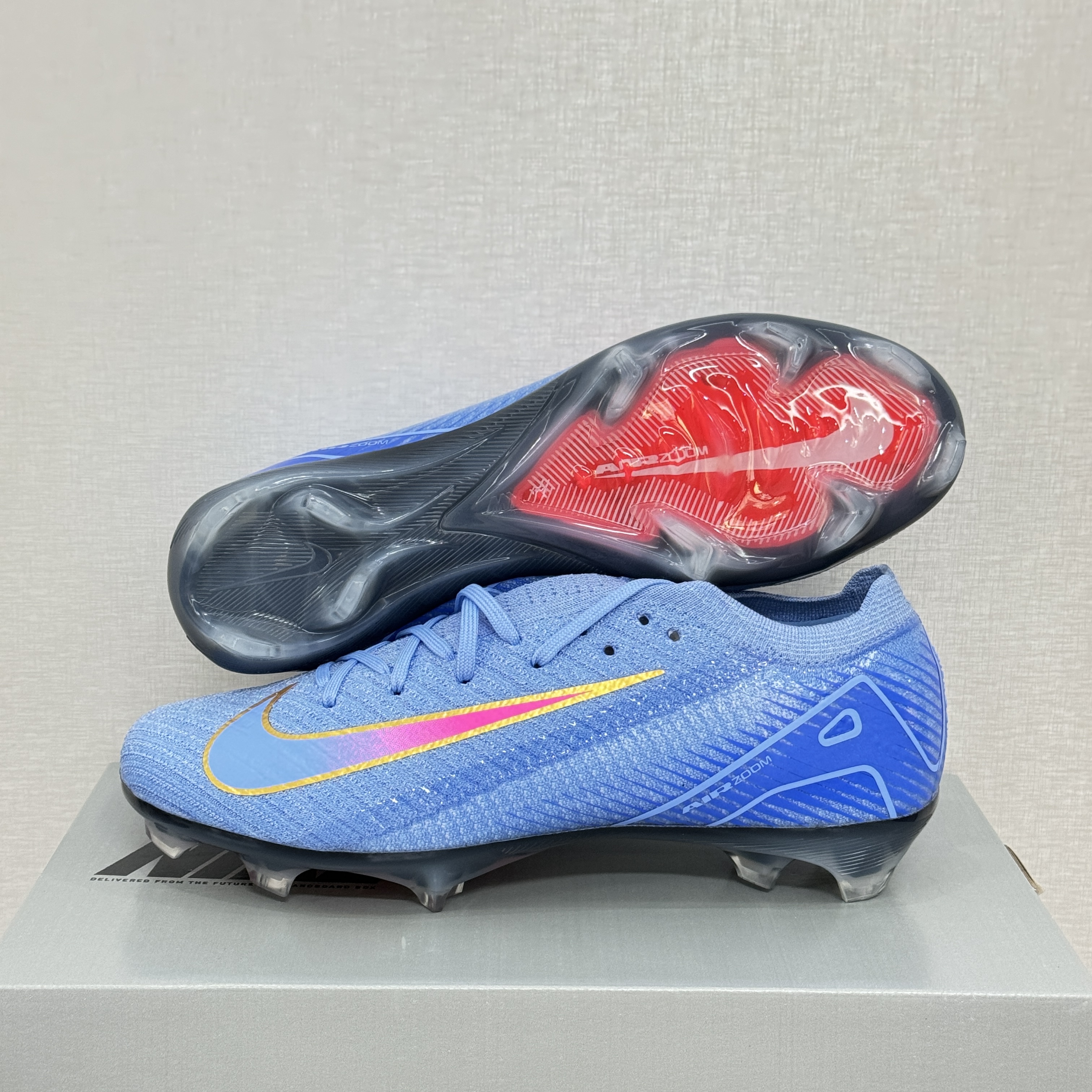 (Arrival 39-45) Nike Tiempo Legend 10 Soccer Cleats -Descript39-45tion1