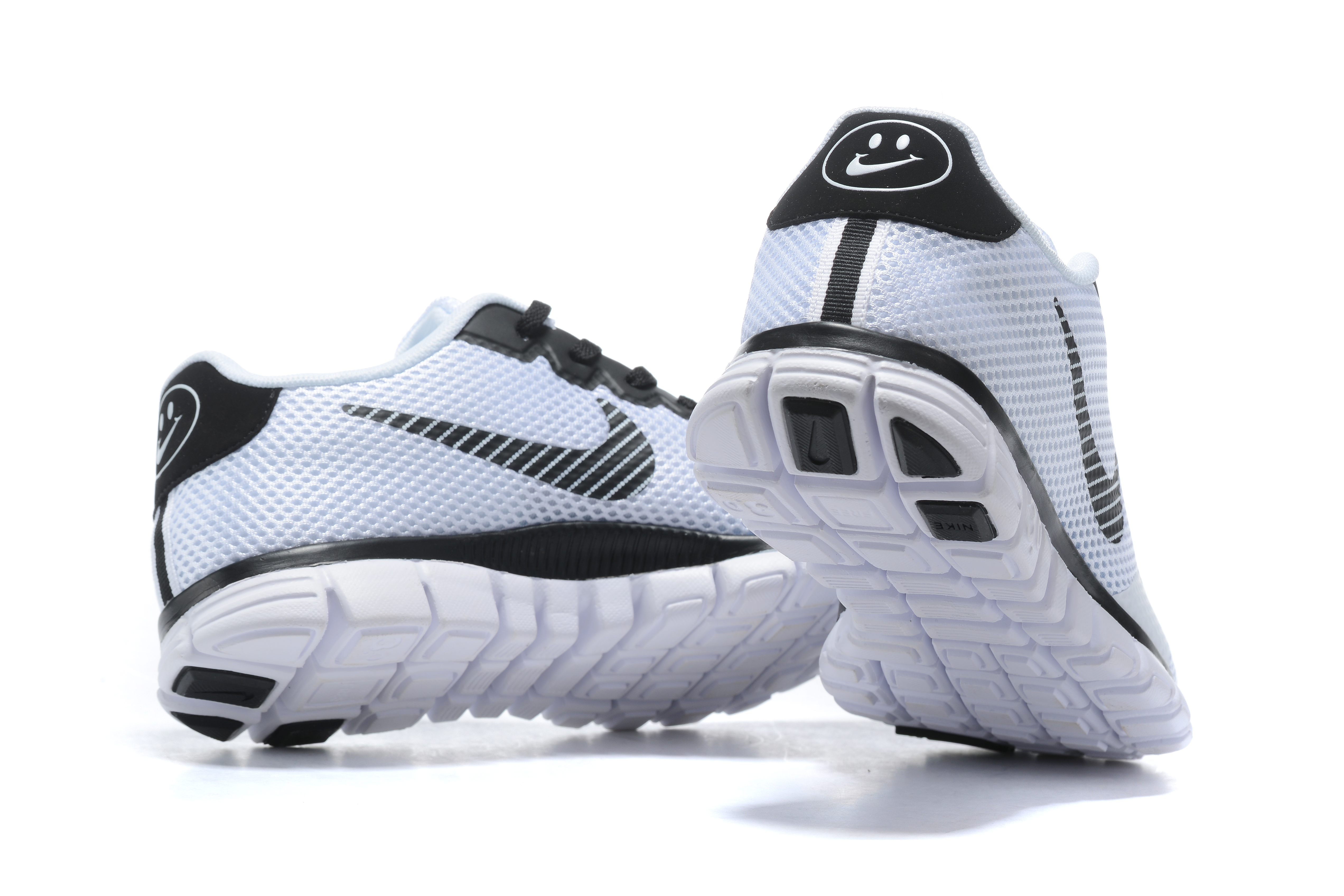 Nike Free 3.0 V2 low white sneakers in Simferopol - buy at a low price