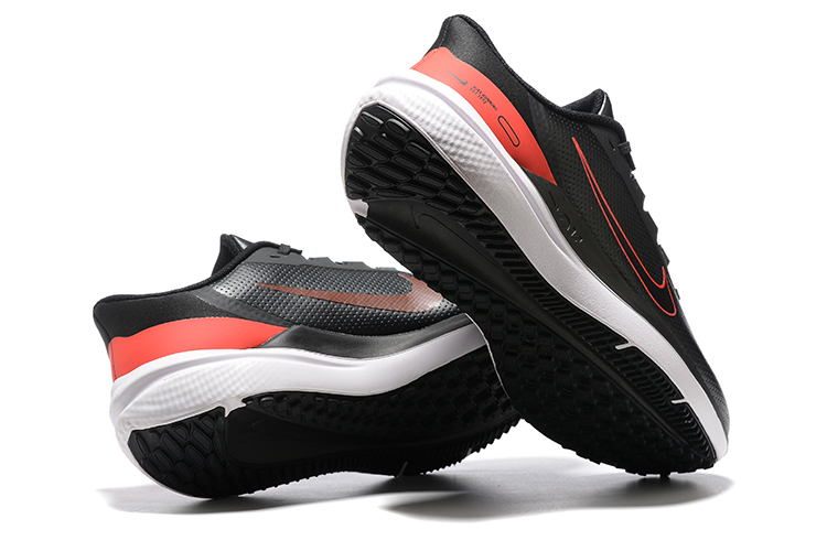 Nike Quest 5 'Black University Red' DD0204-004