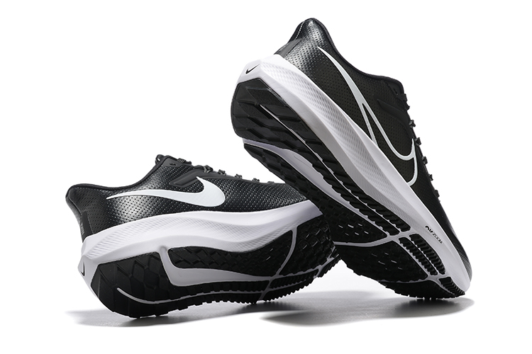 Nike Quest 6 'Black White' FD6033-001