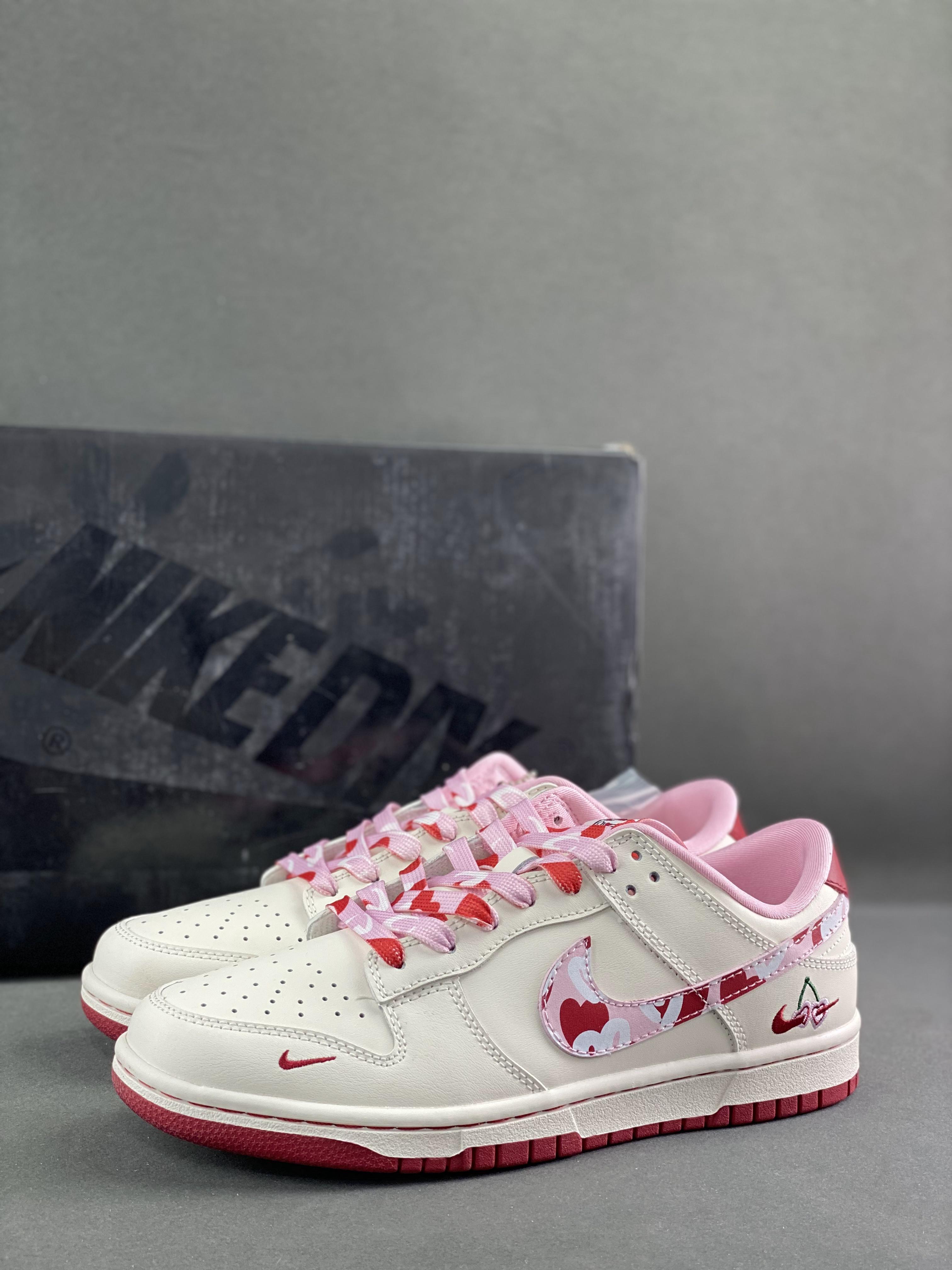 Nike SB Dunk Low "Cherry 520 Confession Day" Anniversary high-end customized low-top casual sneakers Item number: FC1688-118 Size: 35.5 - 45 (with half size) 9